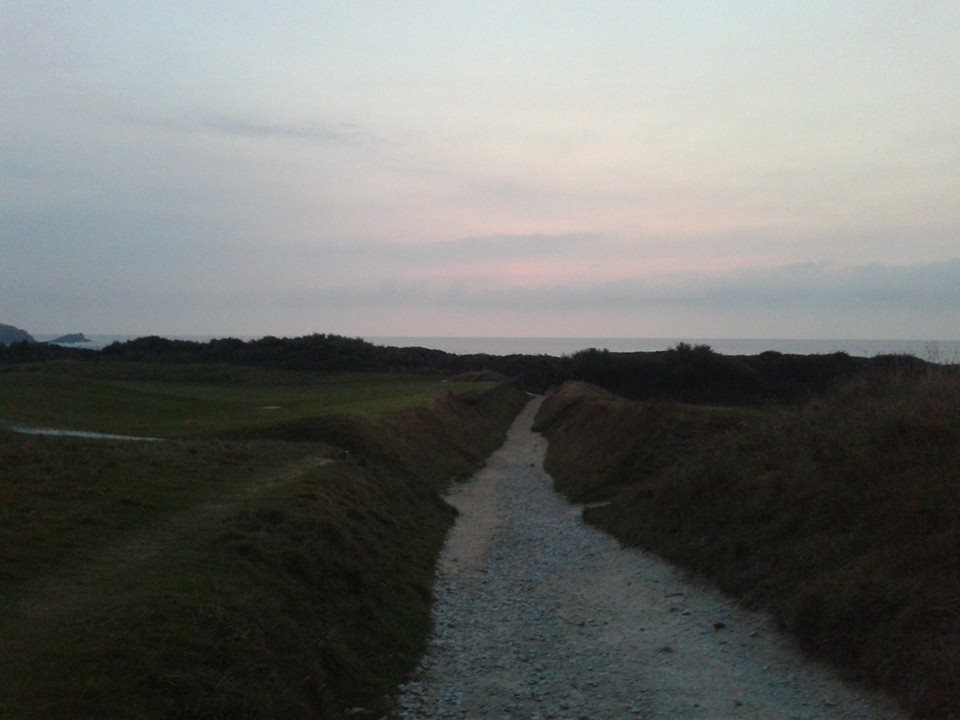 path to Fistral